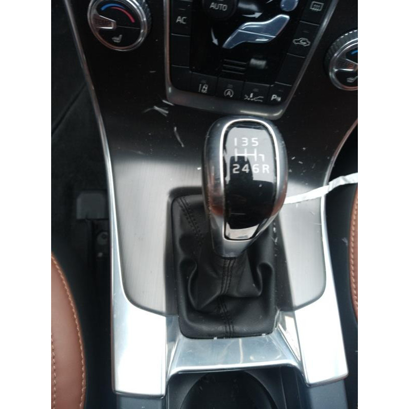 Alternateur VOLVO V 60 2 Photo n°11