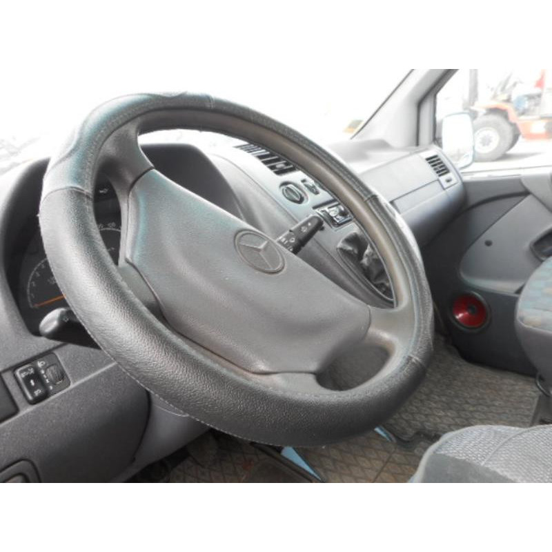 Pompe de direction MERCEDES VITO 638 Photo n°11
