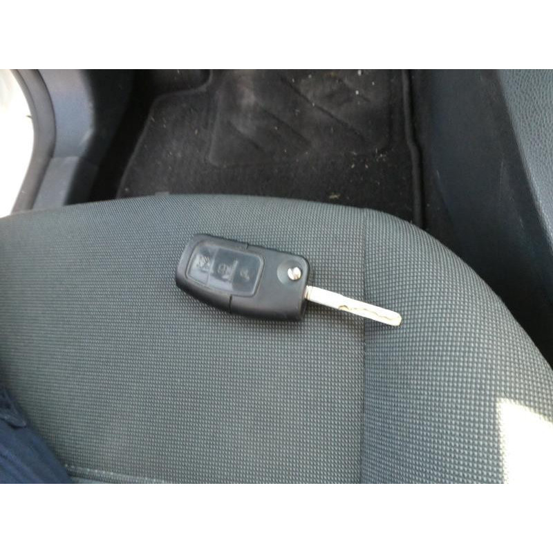 Compresseur clim FORD FIESTA 6 Photo n°7