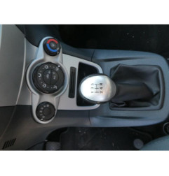 Compresseur clim FORD FIESTA 6
