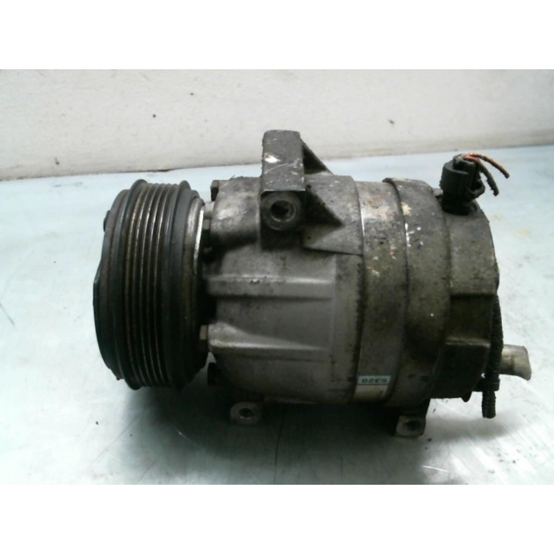 Compresseur clim RENAULT LAGUNA 2 Photo n°1