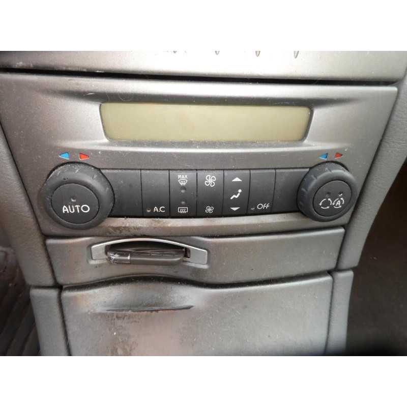 Compresseur clim RENAULT LAGUNA 2 Photo n°4