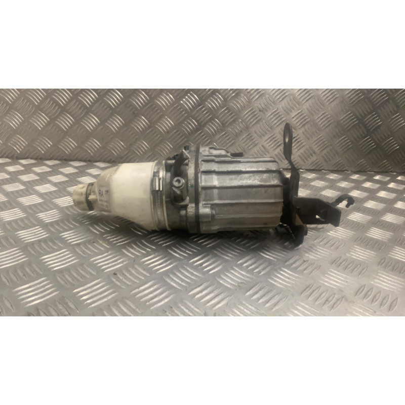Pompe de direction OPEL ASTRA H Photo n°5