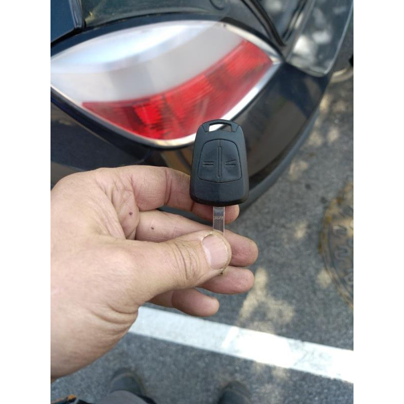 Pompe de direction OPEL ASTRA H Photo n°7