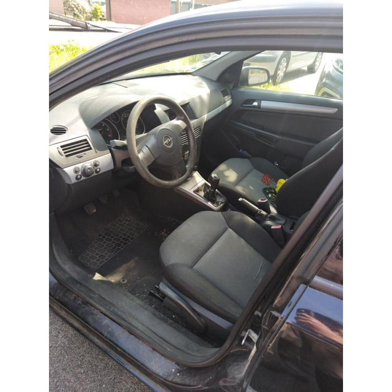 Pompe de direction OPEL ASTRA H Photo n°12