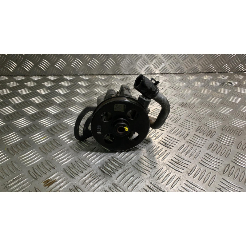 Pompe de direction CHEVROLET SPARK Photo n°2