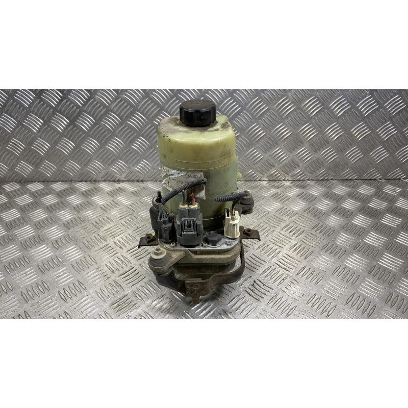 Pompe de direction FORD FOCUS 2 Photo n°1