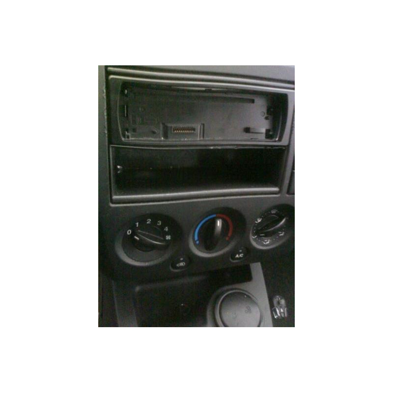 Pompe de direction FORD FIESTA 5 Photo n°3
