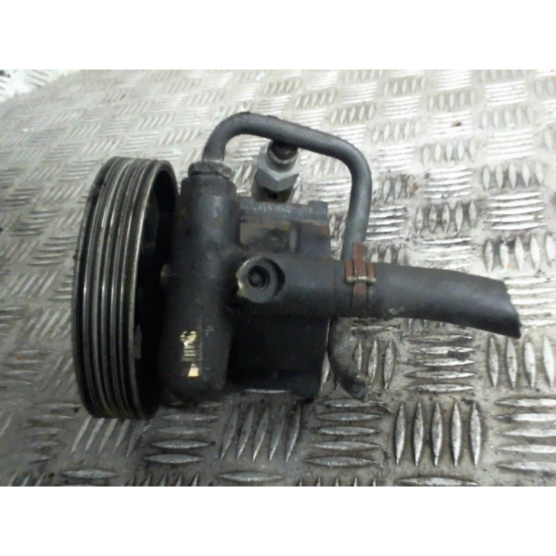Pompe de direction RENAULT SCENIC 1 Photo n°1