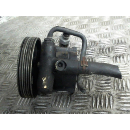 Pompe de direction RENAULT SCENIC 1 Photo n°1