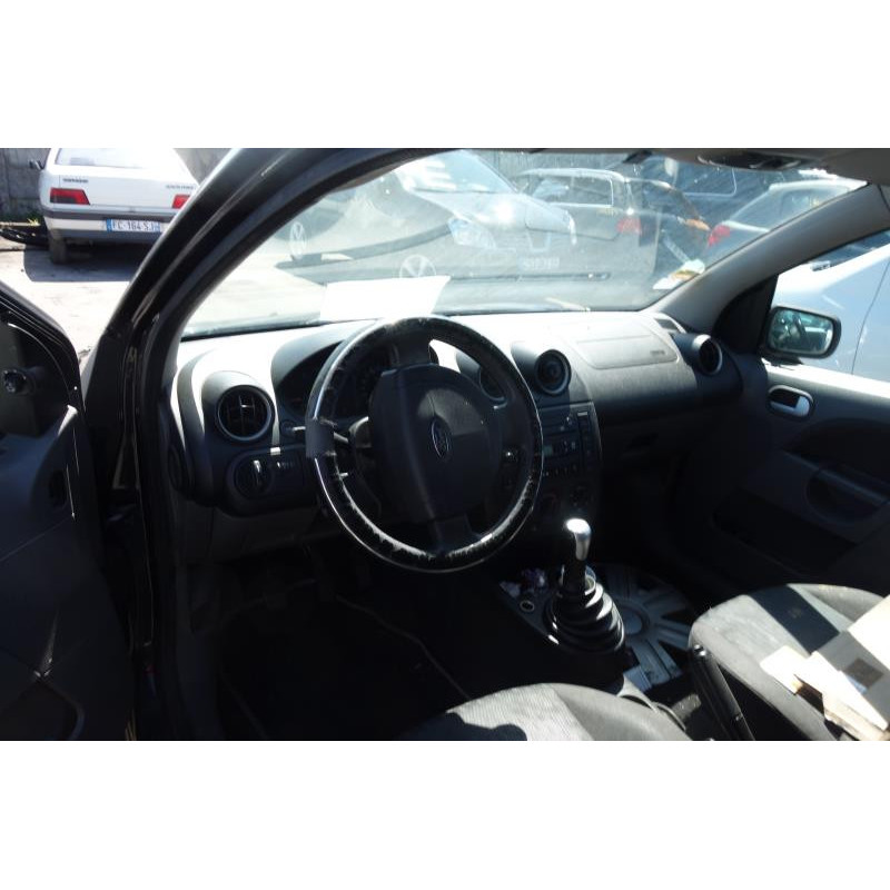 Compresseur clim FORD FIESTA 5 Photo n°9