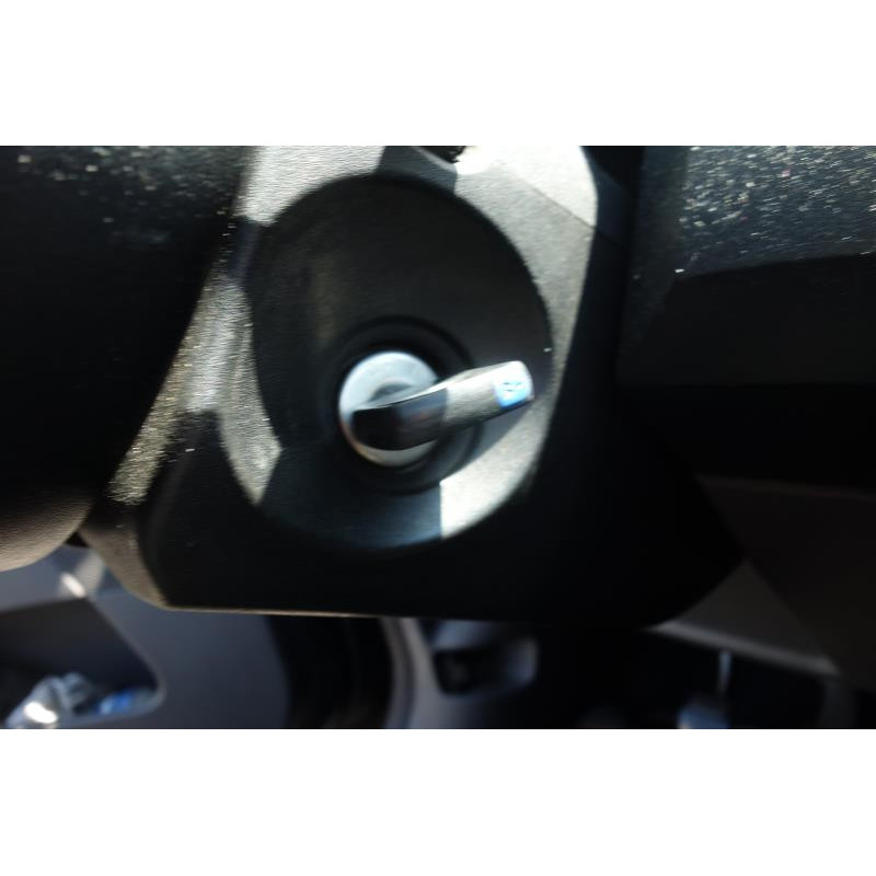 Compresseur clim FORD FIESTA 5 Photo n°11