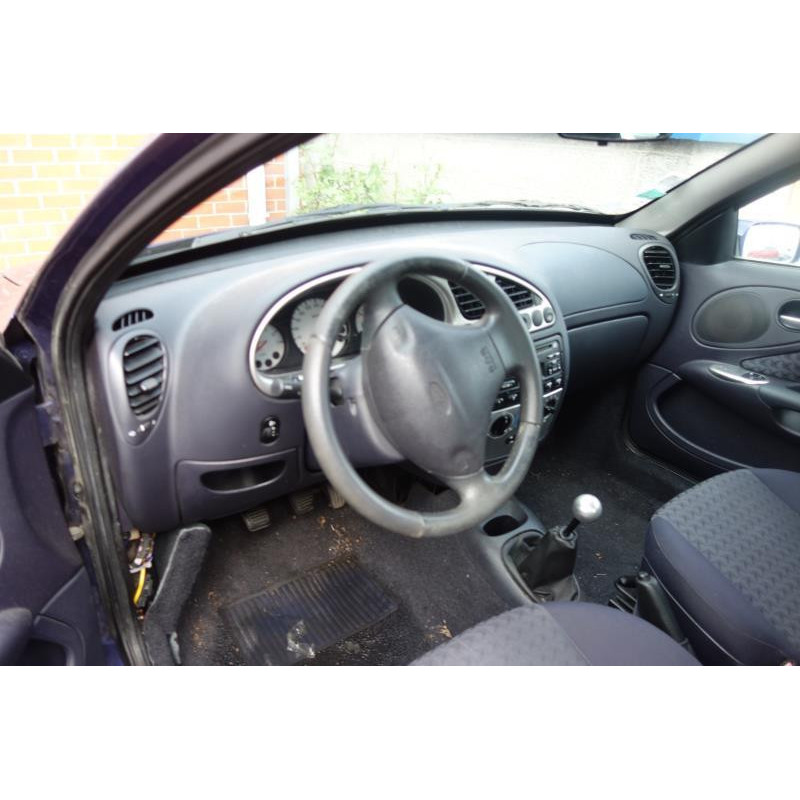Pompe lave glace avant FORD PUMA Photo n°6