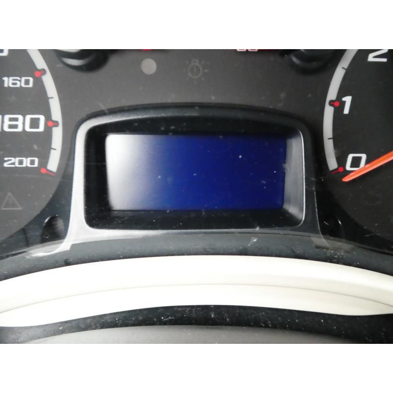 Compresseur clim FORD KA Photo n°4