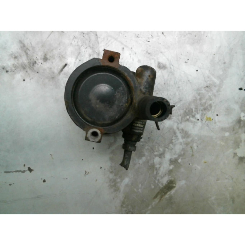 Pompe de direction RENAULT LAGUNA 1 Photo n°2