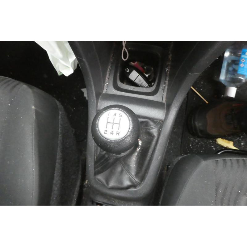 Compresseur clim SUZUKI SWIFT 4 Photo n°9