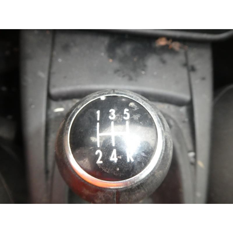 Compresseur clim VOLKSWAGEN PASSAT 4 Photo n°10