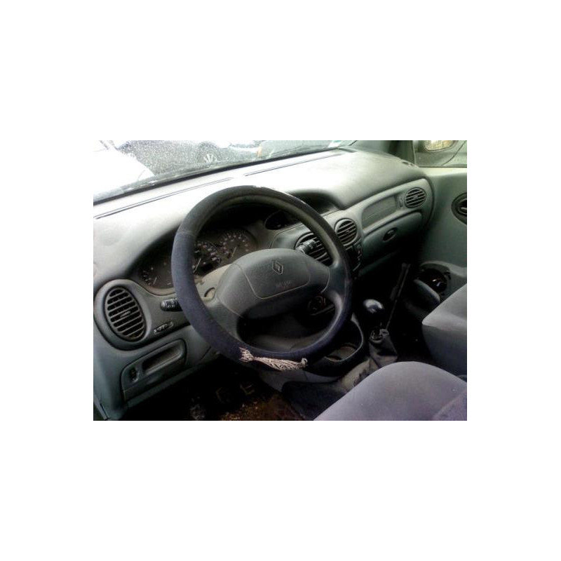 Pompe de direction RENAULT SCENIC 1 Photo n°6