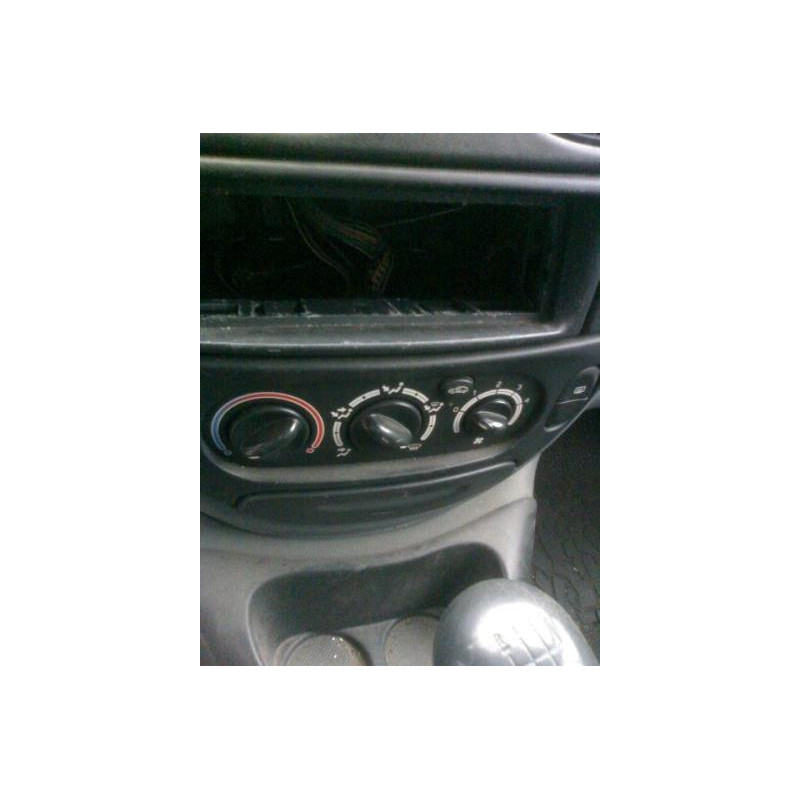 Pompe de direction RENAULT SCENIC 1 Photo n°7