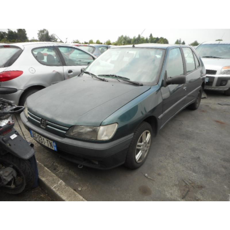Pompe de direction PEUGEOT 306 Photo n°4
