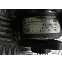 Pompe de direction AUDI A4 1 Photo n°1