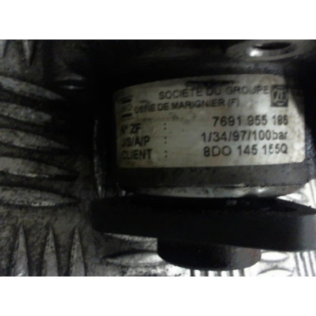 Pompe de direction AUDI A4 1 Photo n°1