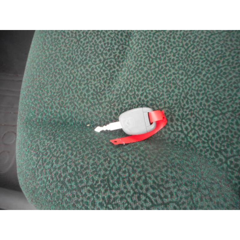 Compresseur clim RENAULT TWINGO 1 Photo n°11