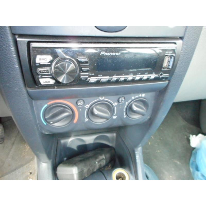 Compresseur clim RENAULT CLIO 2 Photo n°9