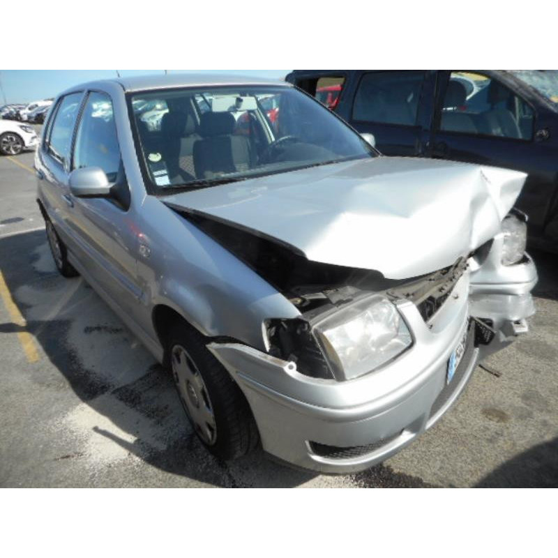 Pompe de direction VOLKSWAGEN POLO 3 Photo n°3