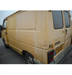 Pompe de direction RENAULT TRAFIC 1