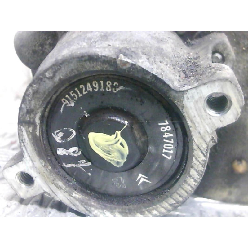 Pompe de direction FORD KA 1 Photo n°1