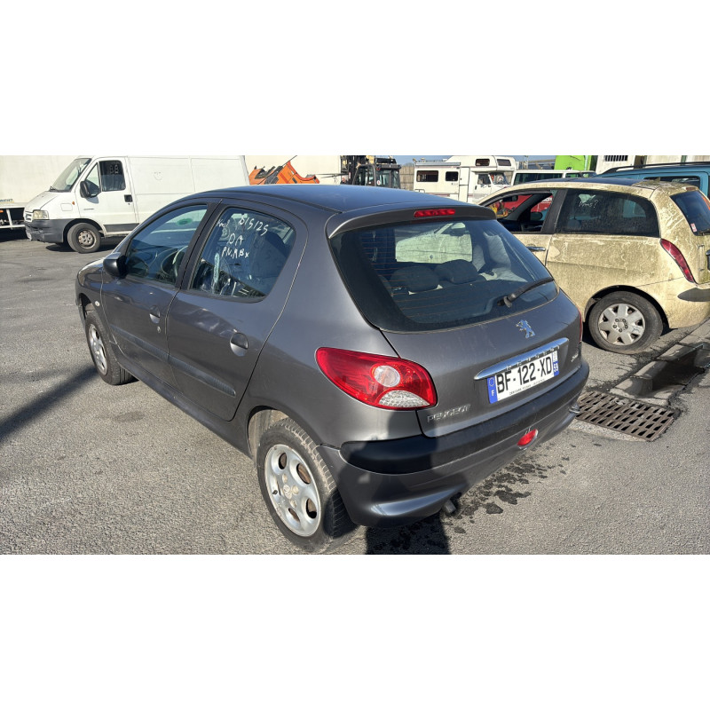 Pompe de direction PEUGEOT 206 Photo n°7