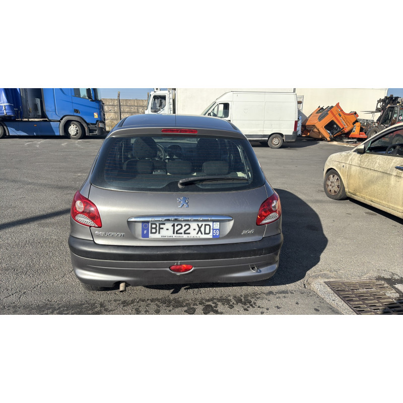 Pompe de direction PEUGEOT 206 Photo n°8