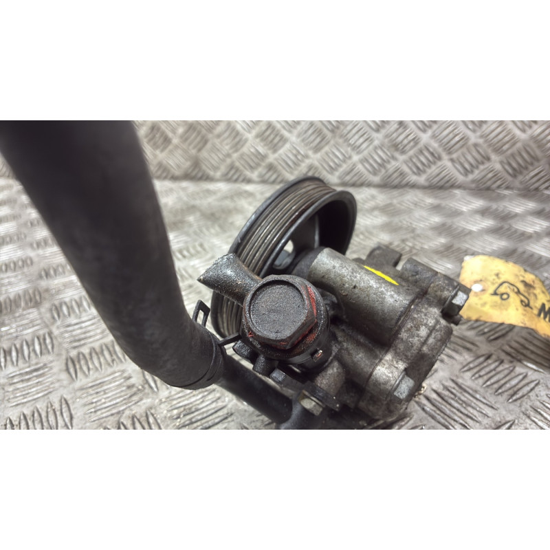 Pompe de direction HYUNDAI MATRIX Photo n°6