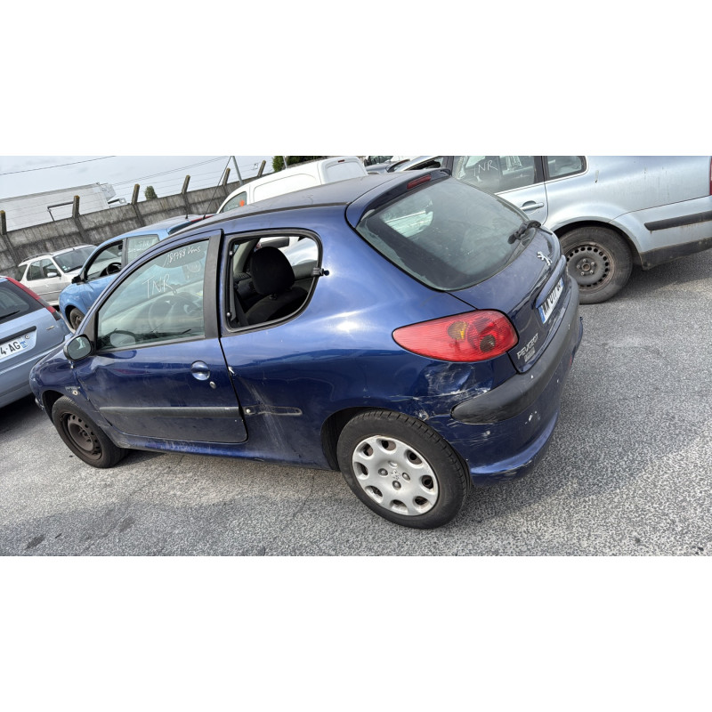 Pompe de direction PEUGEOT 206 Photo n°10
