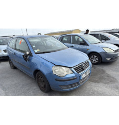 Pompe de direction VOLKSWAGEN POLO 4