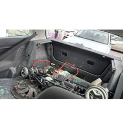 Pompe de direction VOLKSWAGEN POLO 4