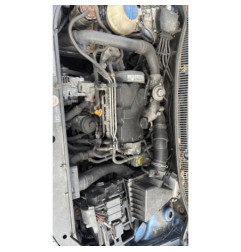Pompe de direction VOLKSWAGEN POLO 4