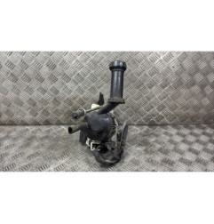 Pompe de direction PEUGEOT 5008 1