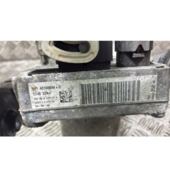 Pompe de direction PEUGEOT 5008 1