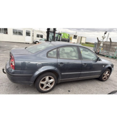 Pompe de direction VOLKSWAGEN PASSAT 4