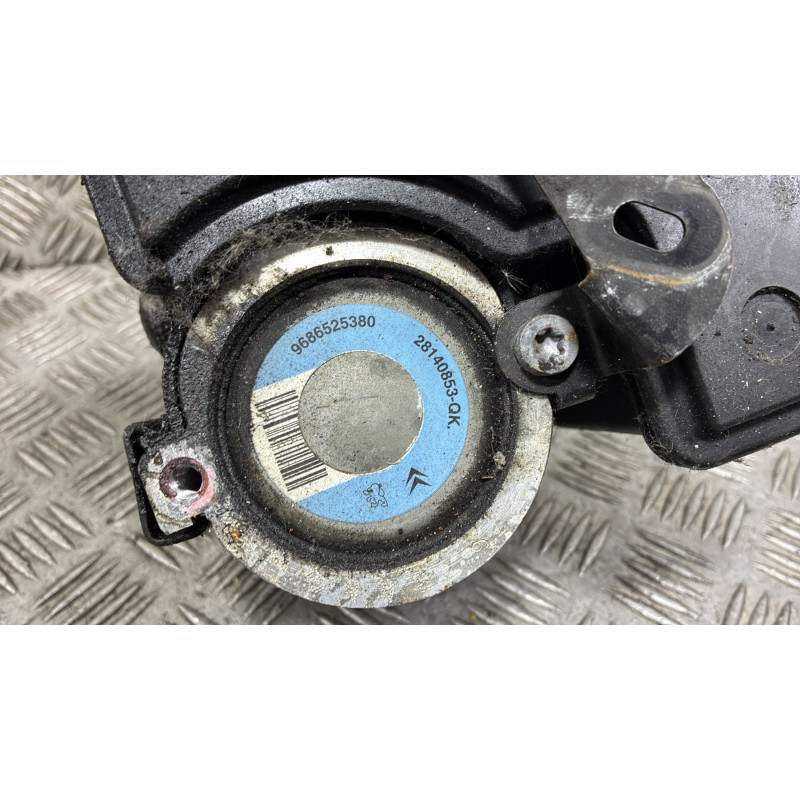 Pompe de direction PEUGEOT 206+ Photo n°4