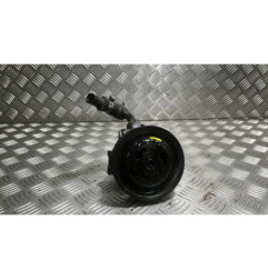 Pompe de direction FORD FIESTA 5 Photo n°1