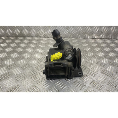 Pompe de direction PEUGEOT 205