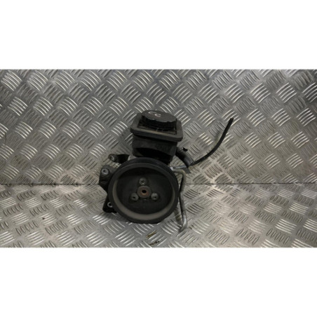 Pompe de direction BMW X3 E83 Photo n°1