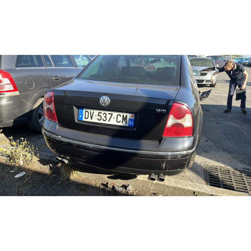 Pompe de direction VOLKSWAGEN PASSAT 4 Photo n°9
