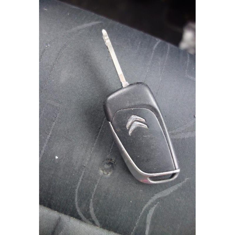 Pompe de direction CITROEN C4 2 Photo n°11