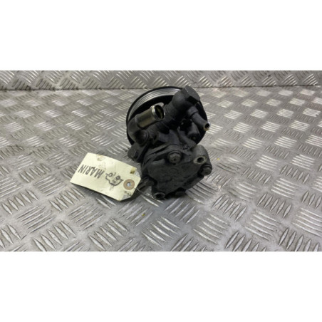 Pompe de direction VOLKSWAGEN PASSAT 4
