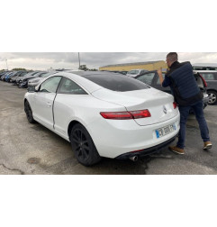 Pompe de direction RENAULT LAGUNA 3
