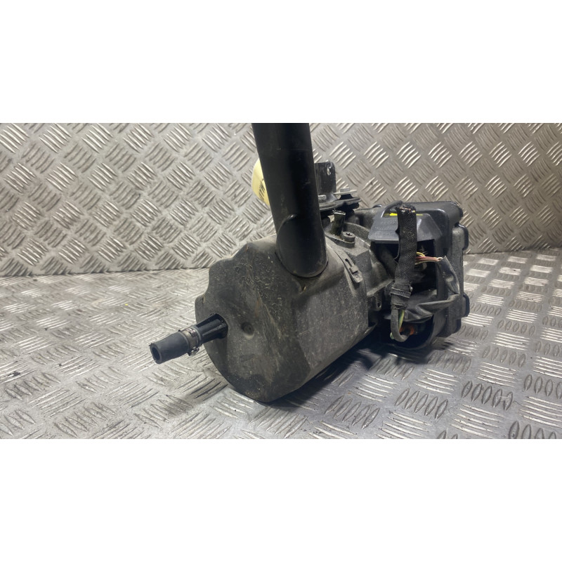 Pompe de direction PEUGEOT 308 1 Photo n°4